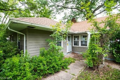 454 Crescent Dr, Berea, OH 44017 - photo 5