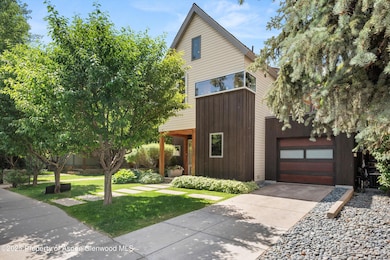 939 E Cooper Ave unit B, Aspen, CO 81611 - photo 2