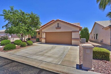 2977 Front_of_Home3