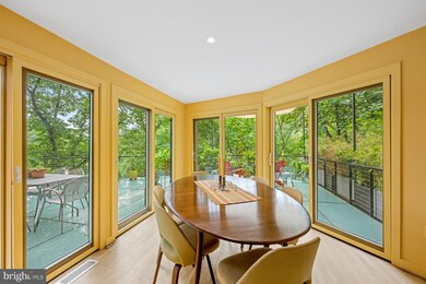 2605 Klingle Rd NW, Washington, DC 20008 - photo 3