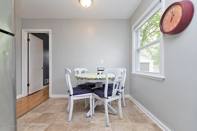 (4) MAIN FLOOR Dining Room