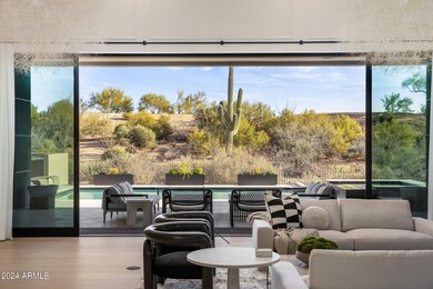 Indoor/Outdoor Living