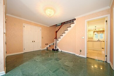 Foyer with Marble floor