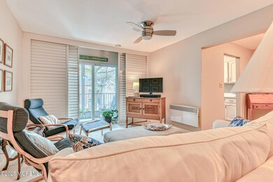 66 Whitefield Ave unit 110, Ocean Grove, NJ 07756 - photo 3