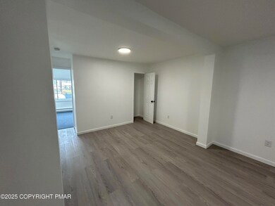 222 E Patterson St unit 3, Lansford, PA 18232 - photo 3