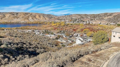 42729 Montello Dr, Lake Hughes, CA 93532 - photo 2