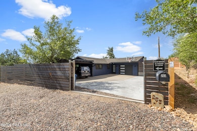 253 S Willow St, Prescott, AZ 86303 - photo 2