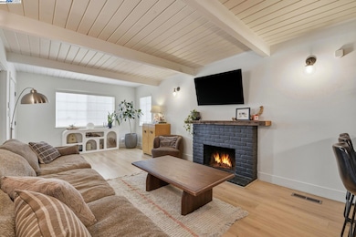 2823 Hilltop Rd, Concord, CA 94520 - photo 6