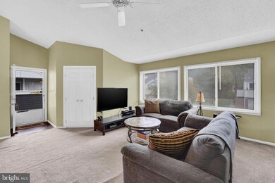 2602 Creekside Dr unit 2602, Newark, DE 19711 - photo 7