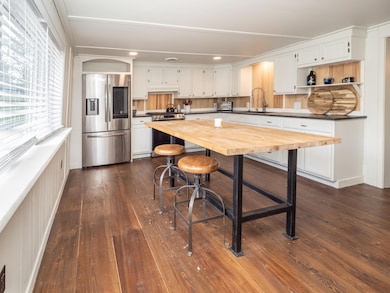 202 Second Ave-107