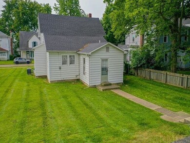 326 W Maple St, Wabash, IN 46992 - photo 4