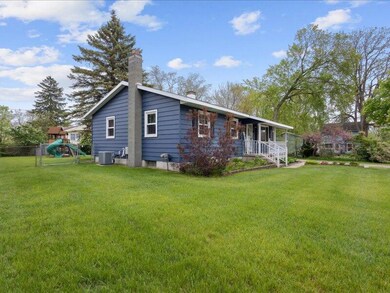 02-1055-N-Hudson-St-SE-Lowell-MI-49331-W