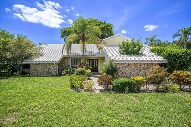 22267 Solitude Dr, Boca Raton, FL 33428 - photo 2