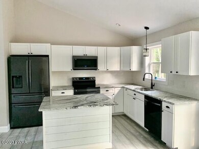 152 Ash Ln, Milford, PA 18337 - photo 4