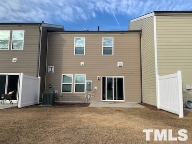 3413 Dropseed Dr, Apex, NC 27502 - photo 4