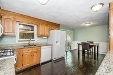 11 Pemberton St, Lowell, MA 01850 - photo 7