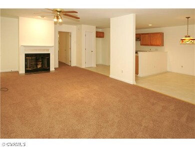 Interior Space/Layout - Family Room - NEW carpet a