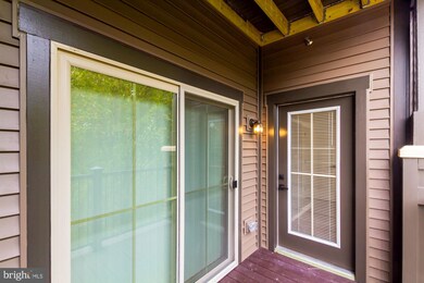 10120 Seattle Slew Ln unit 1H, Laurel, MD 20723 - photo 3