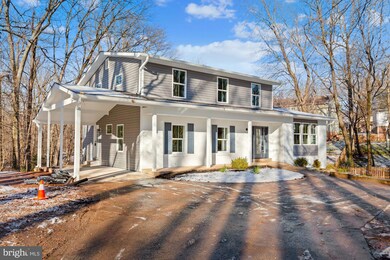 9506 Nan Mill Ln, Fairfax, VA 22032 - photo 2