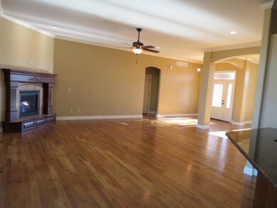 3612 Eastridge Cir, Manhattan, KS 66503 - photo 6