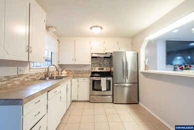 2440 Vallejo St NE, Salem, OR 97301 - photo 7