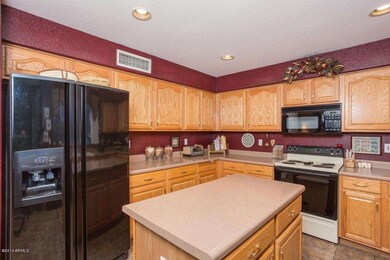 Kitchen W/Tons of Cabinets & Storage