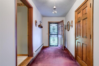 39 Wentworth Dr, Bedford, NH 03110 - photo 4