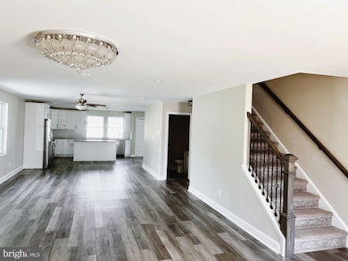 1719 Dixon Ave, Croydon, PA 19021 - photo 4