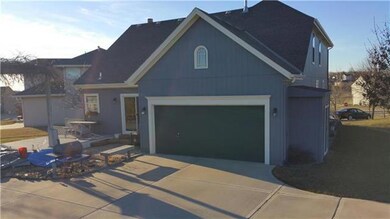 721 S Adams St, Raymore, MO 64083 - photo 7