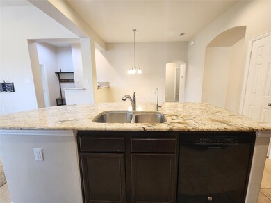 26106 W Lovegrass Ln, Spring, TX 77386 - photo 4