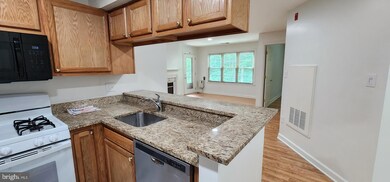2322 Falls Gable Ln unit H, Baltimore, MD 21209 - photo 4