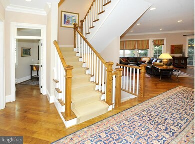 4613 Harling Ln, Bethesda, MD 20814 - photo 4