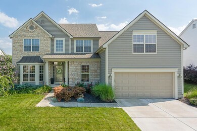 Beres_4054_E_Bay_Cir-12_4x6