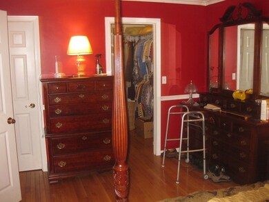 802 Thayer St, Abington, MA 02351 - photo 6