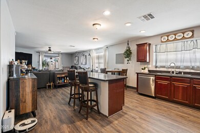 671 W Jahns Ct, Casa Grande, AZ 85122 - photo 6