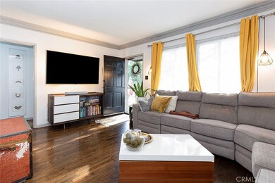 500 S Parish Place, Burbank, CA 91506 - photo 3