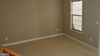 715 Hidden Marsh St, Gaithersburg, MD 20877 - photo 3