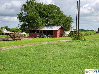 1360 E Big Elm Rd, Troy, TX 76579 - photo 5