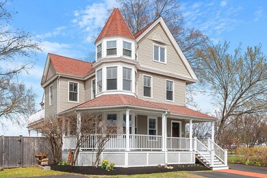 11 Spaulding St unit 1, Wakefield, MA 01880 - photo 2