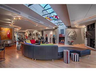 Living Room. Wow, contemporary, light and open! Wo