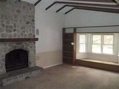 111 Salem St, Rockland, MA 02370 - photo 3