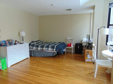 21 Charter St unit Suite 103, Boston, MA 02113 - photo 2