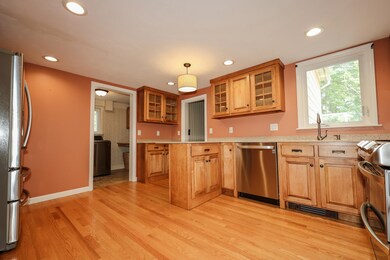 21 Main St, Pelham, NH 03076 - photo 6