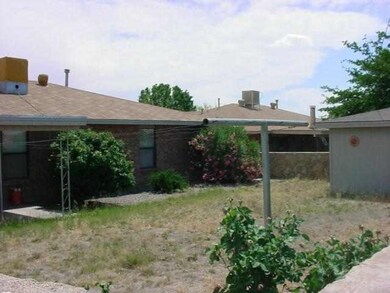 892 Sherwood Dr, Alamogordo, NM 88310 - photo 4