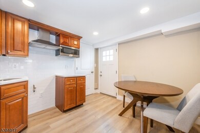 95 N 16th St, Prospect Park, NJ 07508 - photo 6