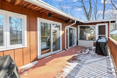 24 Cloutmans Ln, Marblehead, MA 01945 - photo 4