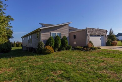 525 Curdsville Rd, Harrodsburg, KY 40330 - photo 3