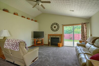 5758 Sabers Ln, Columbus, OH 43232 - photo 7