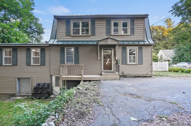 21 Holmes St, Spencer, MA 01562 - photo 2