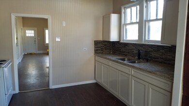 2501 5th St, Bay City, TX 77414 - photo 4